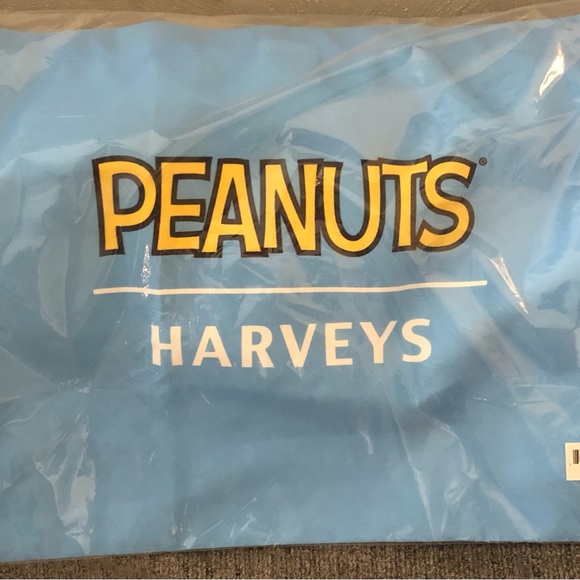 NWT Harveys Seatbelt Peanuts Dust Bag - Picture 2 of 3